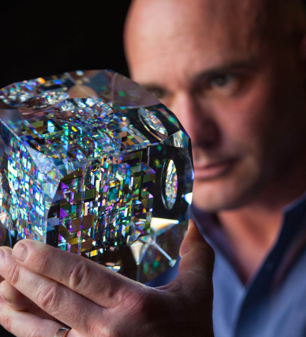 The Amazing Cold Glass Sculptures of Jack Storms • The Curious Technologist